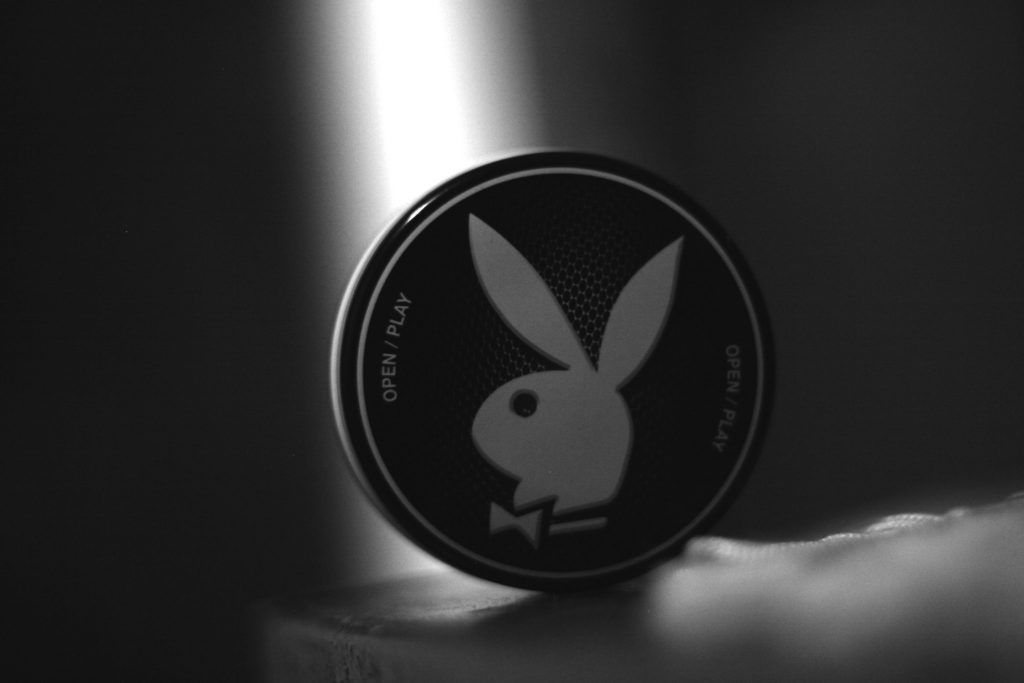 Wallpaper Logo Playboy 4K