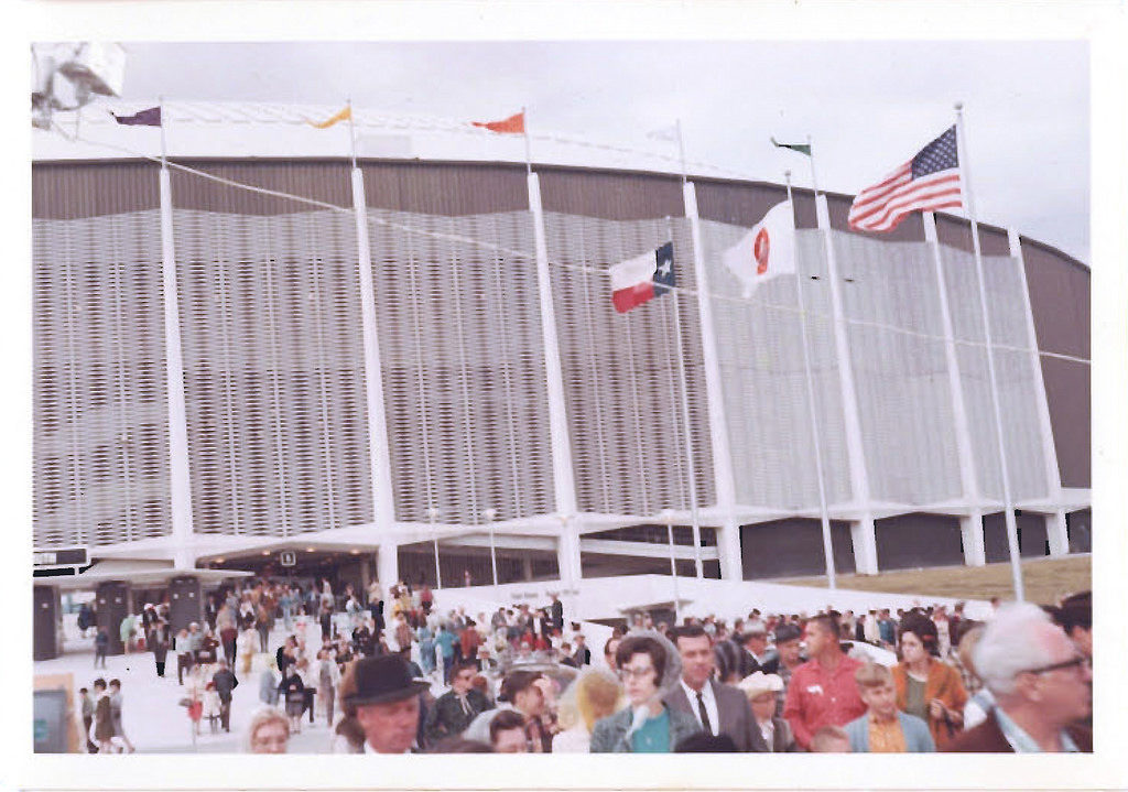 Texans debate future of 45-year old Astrodome