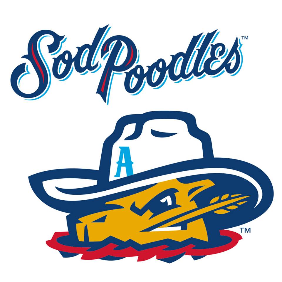 Hooks Welcome Sod Poodles to End First Half
