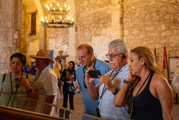 First-ever Spanish guided tour of the Alamo part of an effort to better tell its history